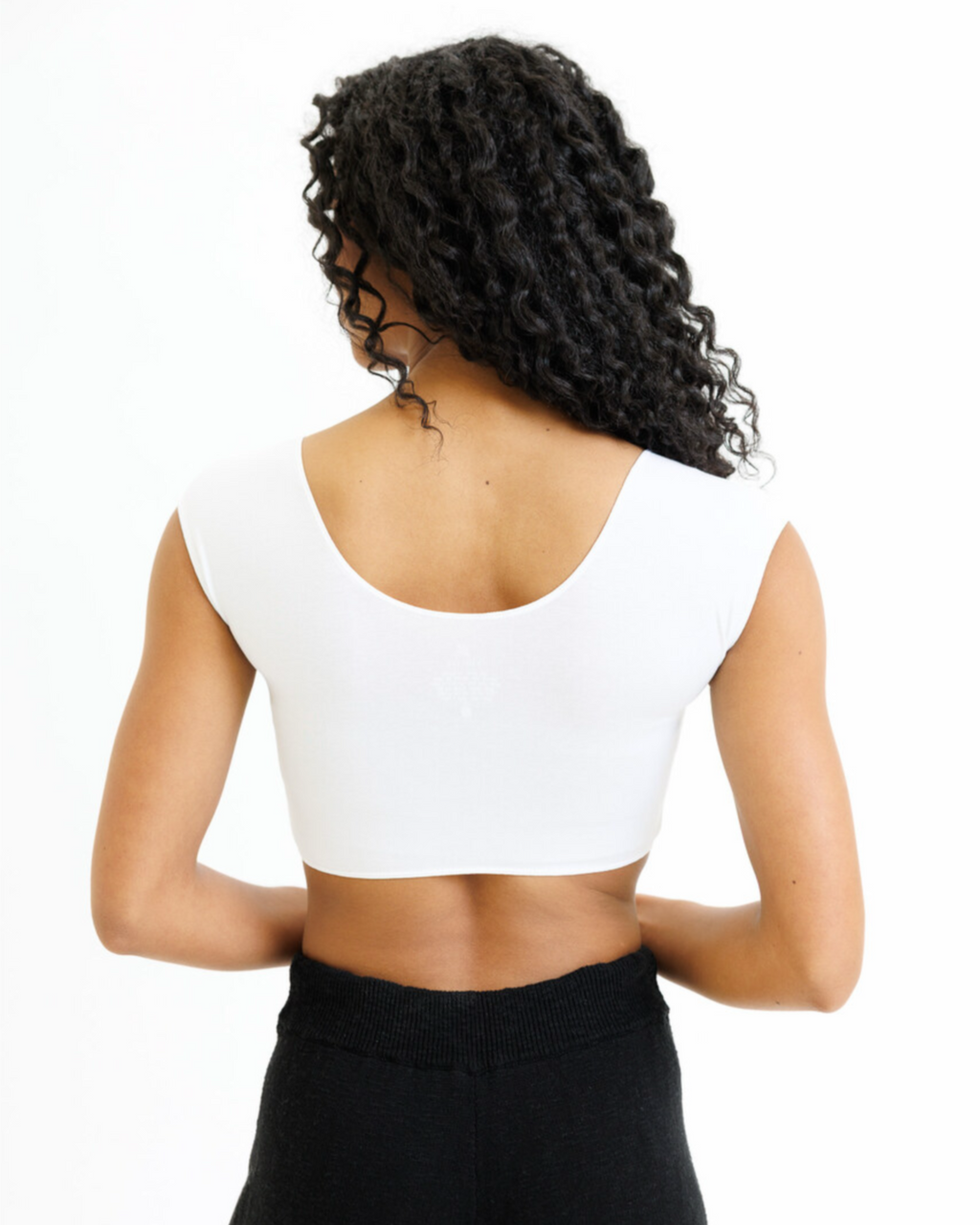 Demi-Tee